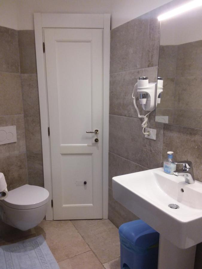 Rina Rooms Вернаца Екстериор снимка