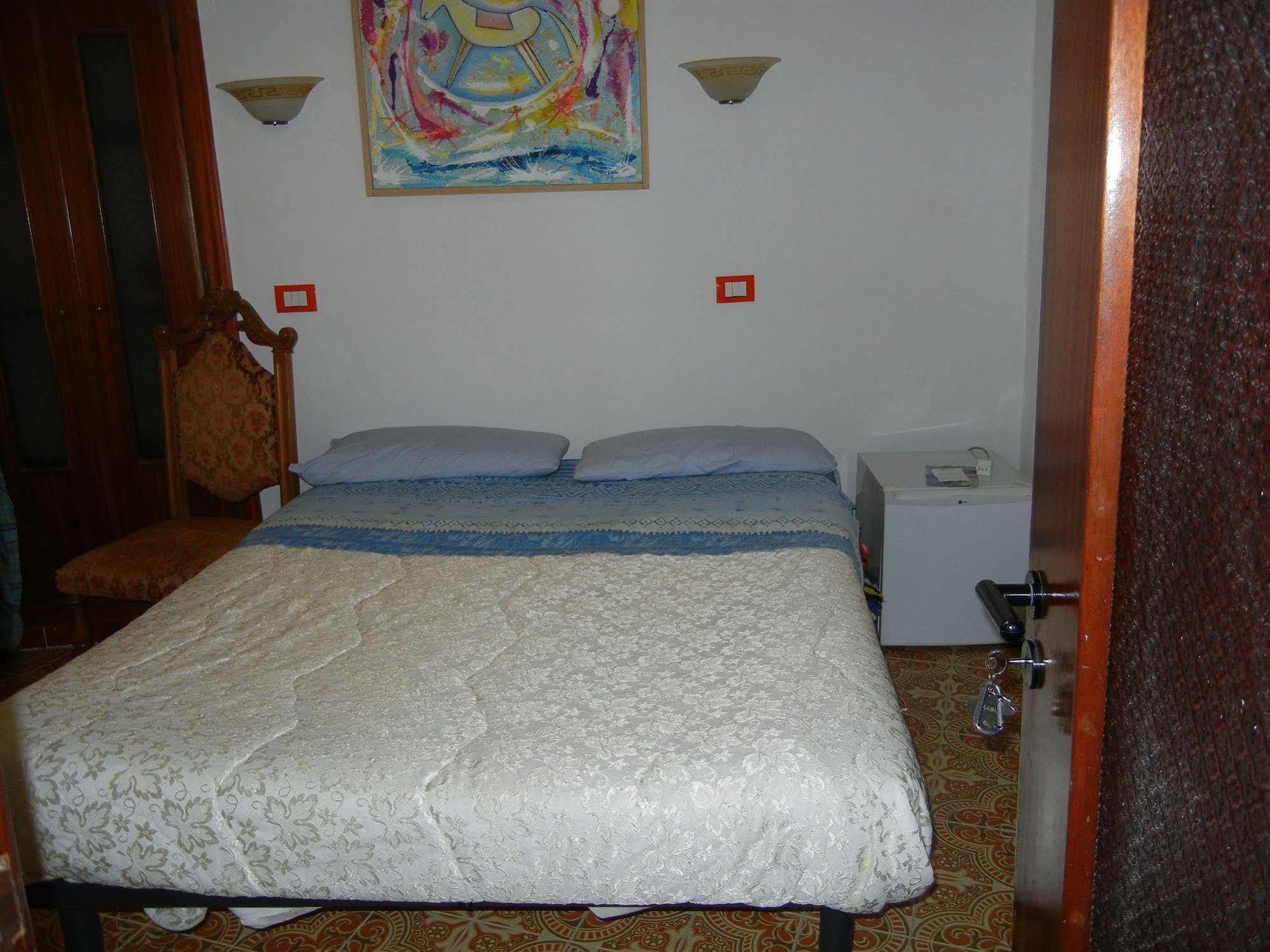 Rina Rooms Вернаца Екстериор снимка
